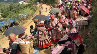 Special Sa Pa Weekly Hill Tribe Markets